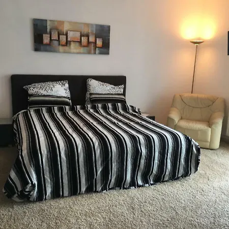 Apartment شقة *